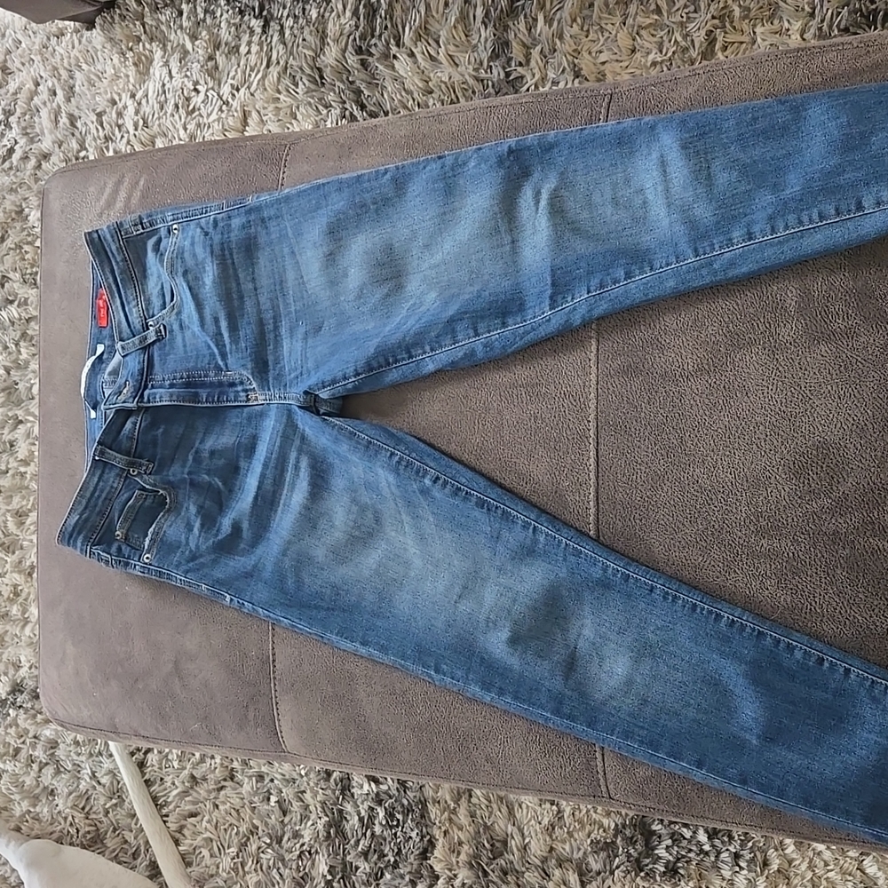 Size 5 Celebrity Pink skinny jeans